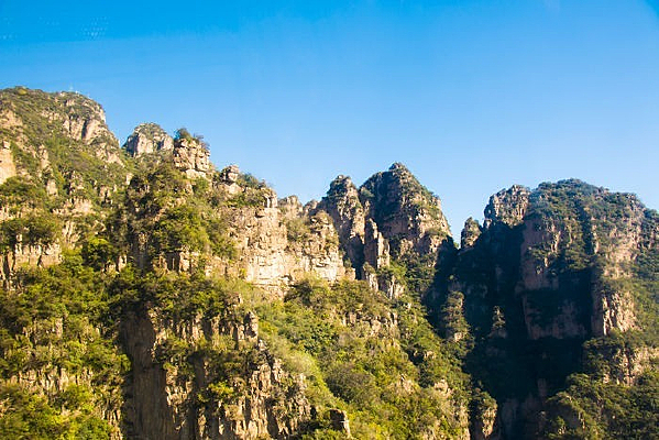 ����ɽ��