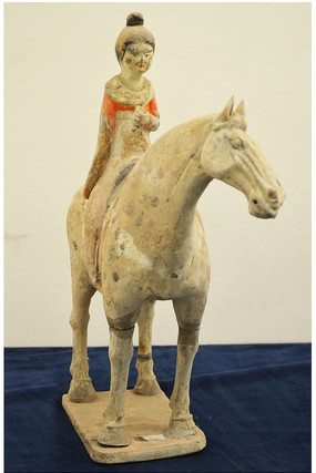 �ƴ�����Ů��ٸ