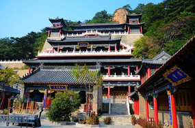 ǧɽ������Ժ�����������Ŀͷ�