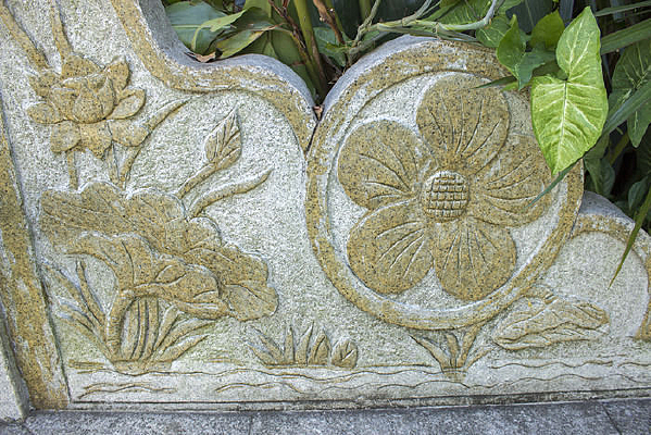 ���ĸ���