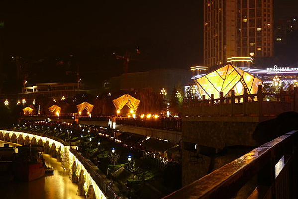 �����������뵺ҹ��