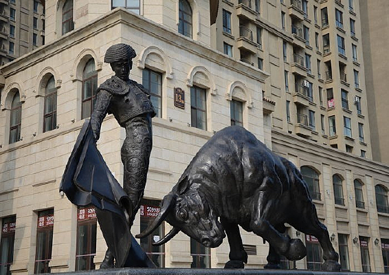 ��ţʿ����