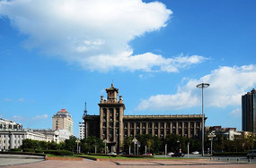 �������Ժ��¥������İ���