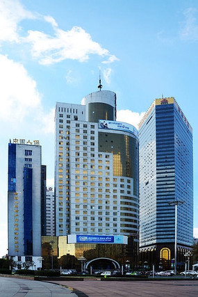 �й����ٹ㳡