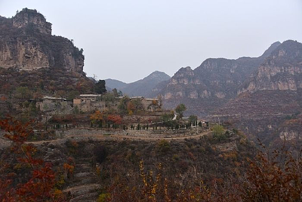 ̫��ɽ������