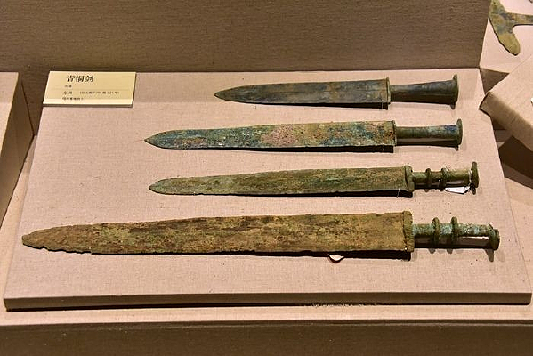 �����ı���