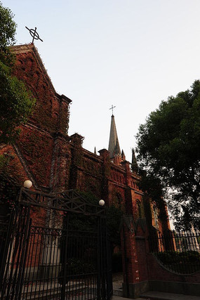 �Ϻ��ɽ�����