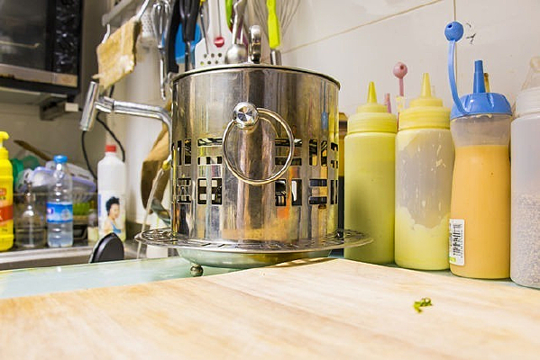 �ձ��������