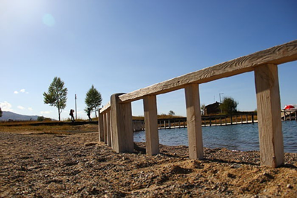 ���߽���