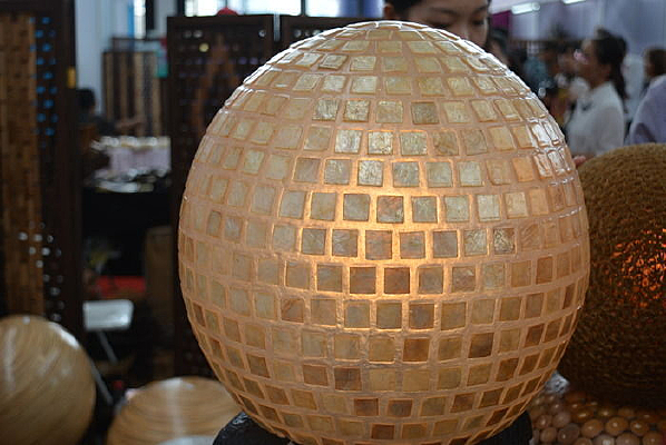 ������Ƕ�ƾ�