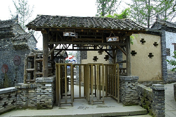 �¹���¥��¥