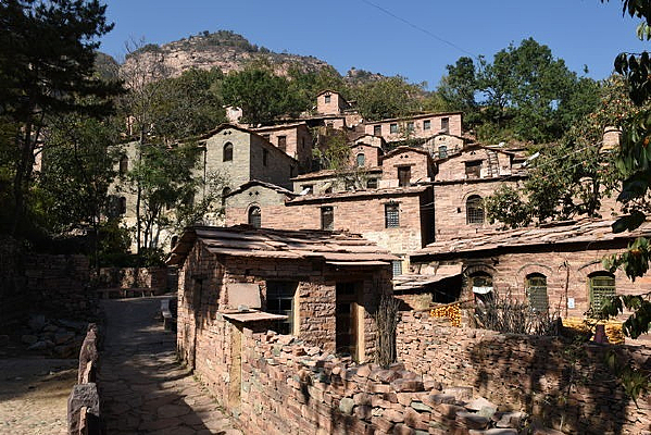 �����µĹ�ɽ��