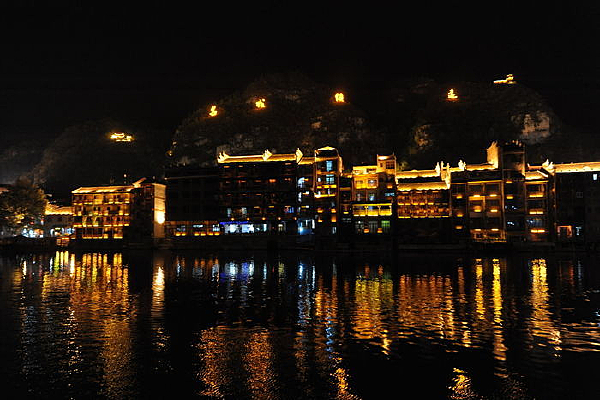 ����ҹ��