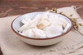 ��ҩ�Ĵ�ͨ��