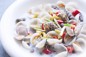 ���ʸ���