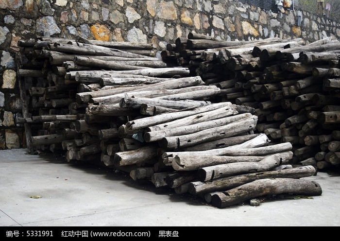 百年老宅的大梁高清图片下载_红动中国