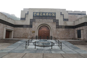 ���ǲ����