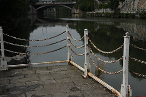 ����դ��