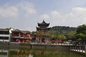 �����ϵĹŽ���Ⱥ