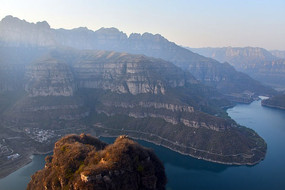 ̫��ɽ����