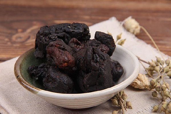 ��ҩ����֦��