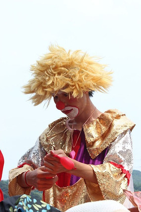 С������