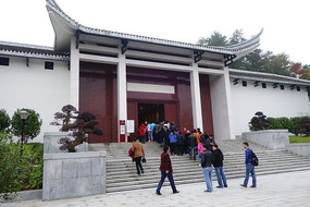 ë��ͬ־�����