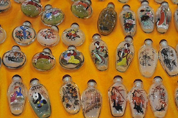 �ڻ����̺�