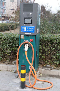 ����С��