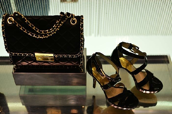 �̳����Ь��