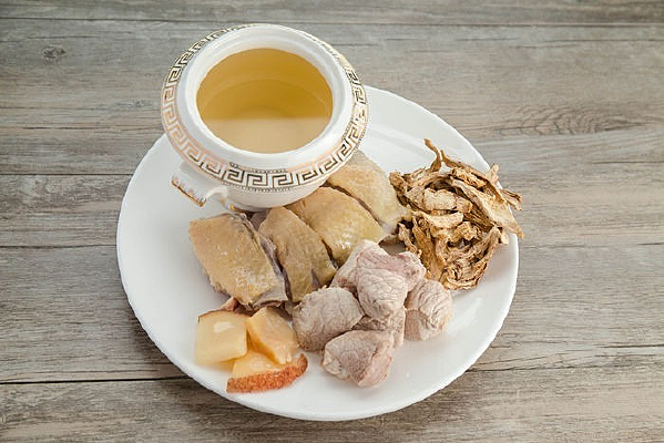 ��������