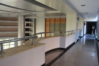 ¥������