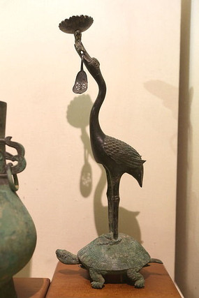 �Ŵ���վ�걳ͭ����