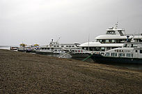 �����ִ�