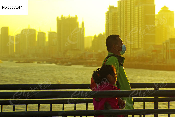 Ѽ�̽������ϵĸ�ŮͼƬ