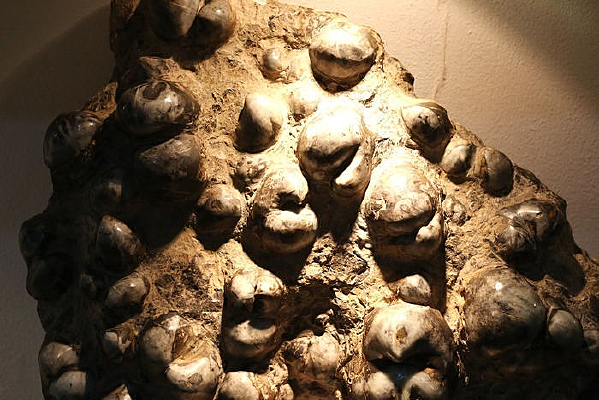 ��������ͷ����ʯ