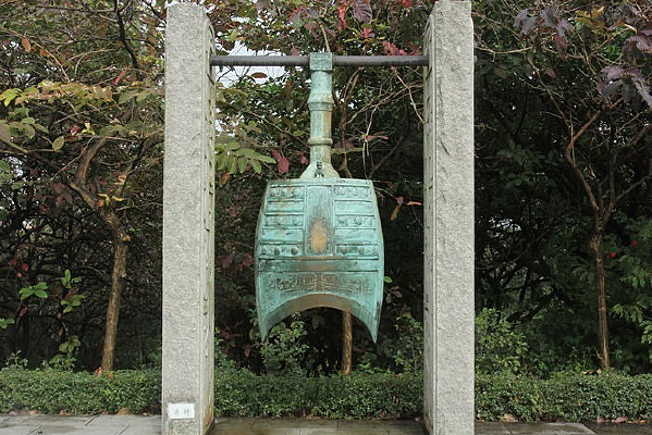 ͭ������