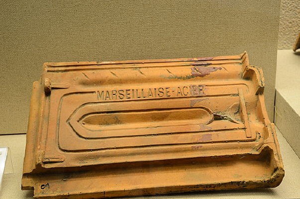 ��Խ��·����վ����Ƭ