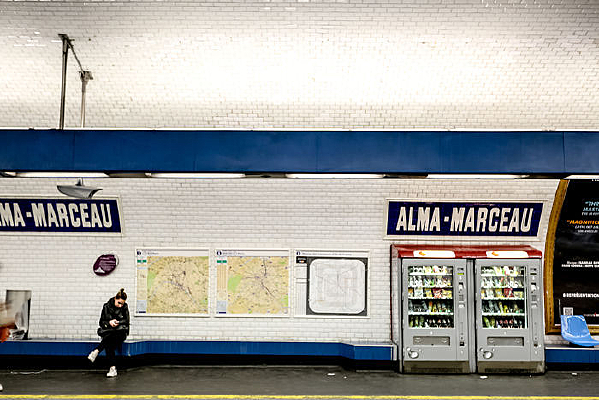 �������վ