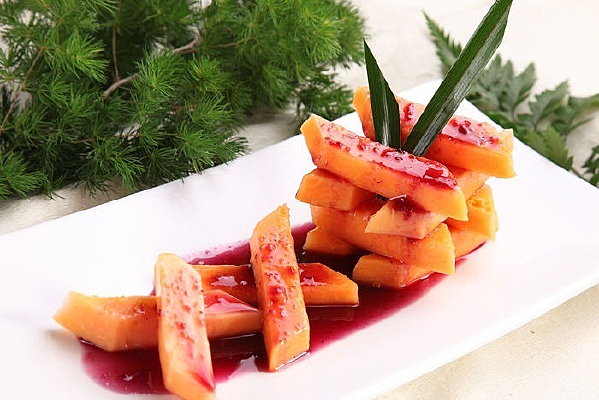   ��ݮ��ľ��