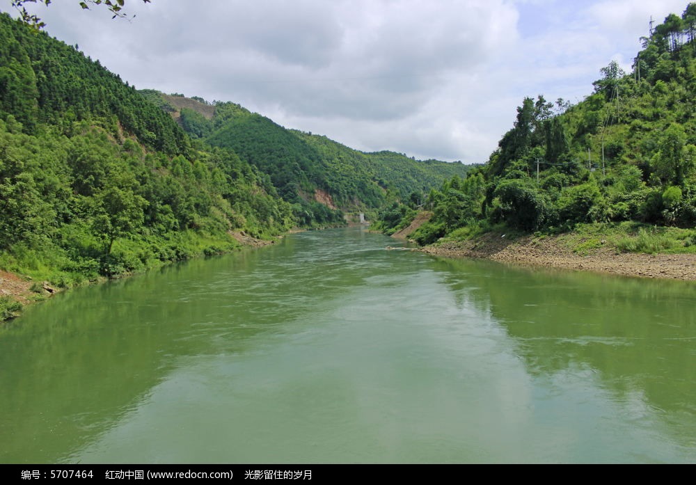 青山绿水图片