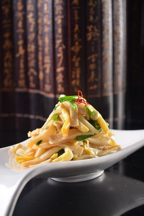  ��ɫ����һ��