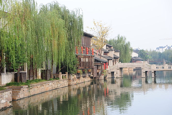 ��̬������