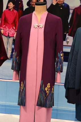 APEC2014Ů��ż�ۺ�ɫ����װ����