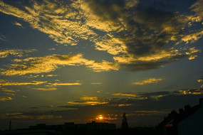 ��ɫ���Ʋ�