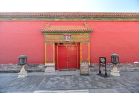 �ʹ�������