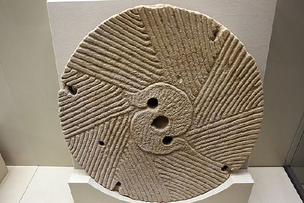 ����ʱ��������ʯĥ