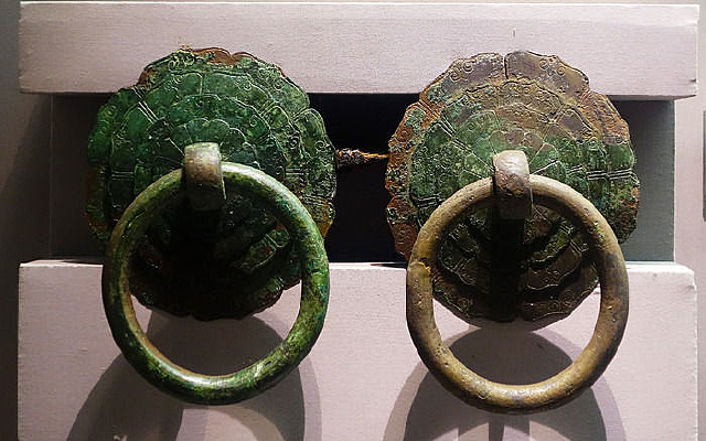 ľ��λ�ͭ����