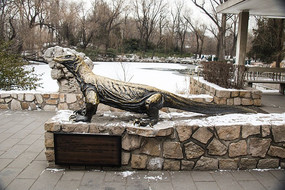 �������