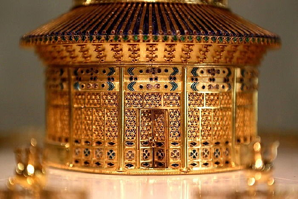 ��̳����̽�ģ��